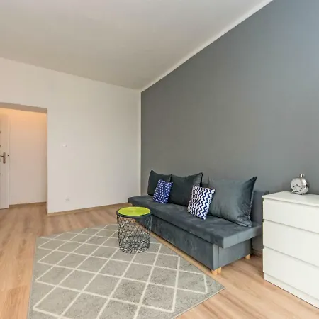 Δωμάτια σε οικογενειακή κατοικία Rent - Ul. Smidowicza 63
