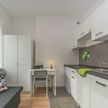 Rent - Ul. Smidowicza 63 Homestay *