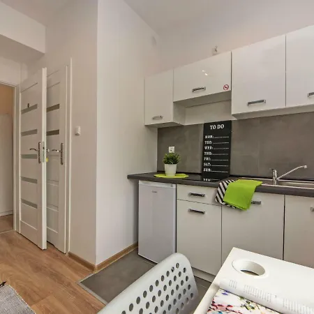 Rent - Ul. Smidowicza 63 *